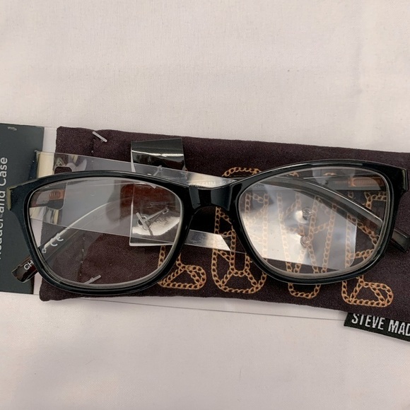 Steve Madden Accessories - NWT Steve Madden Readers